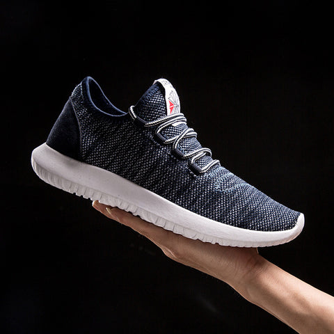 Mans Cool Walking Shoes